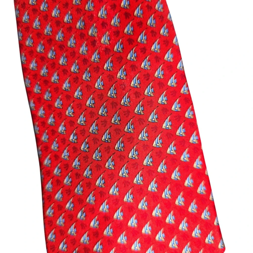 J Crew Mens Red‎ Silk Tie Fish Sailing Ship Pattern Nautical Made in Korea